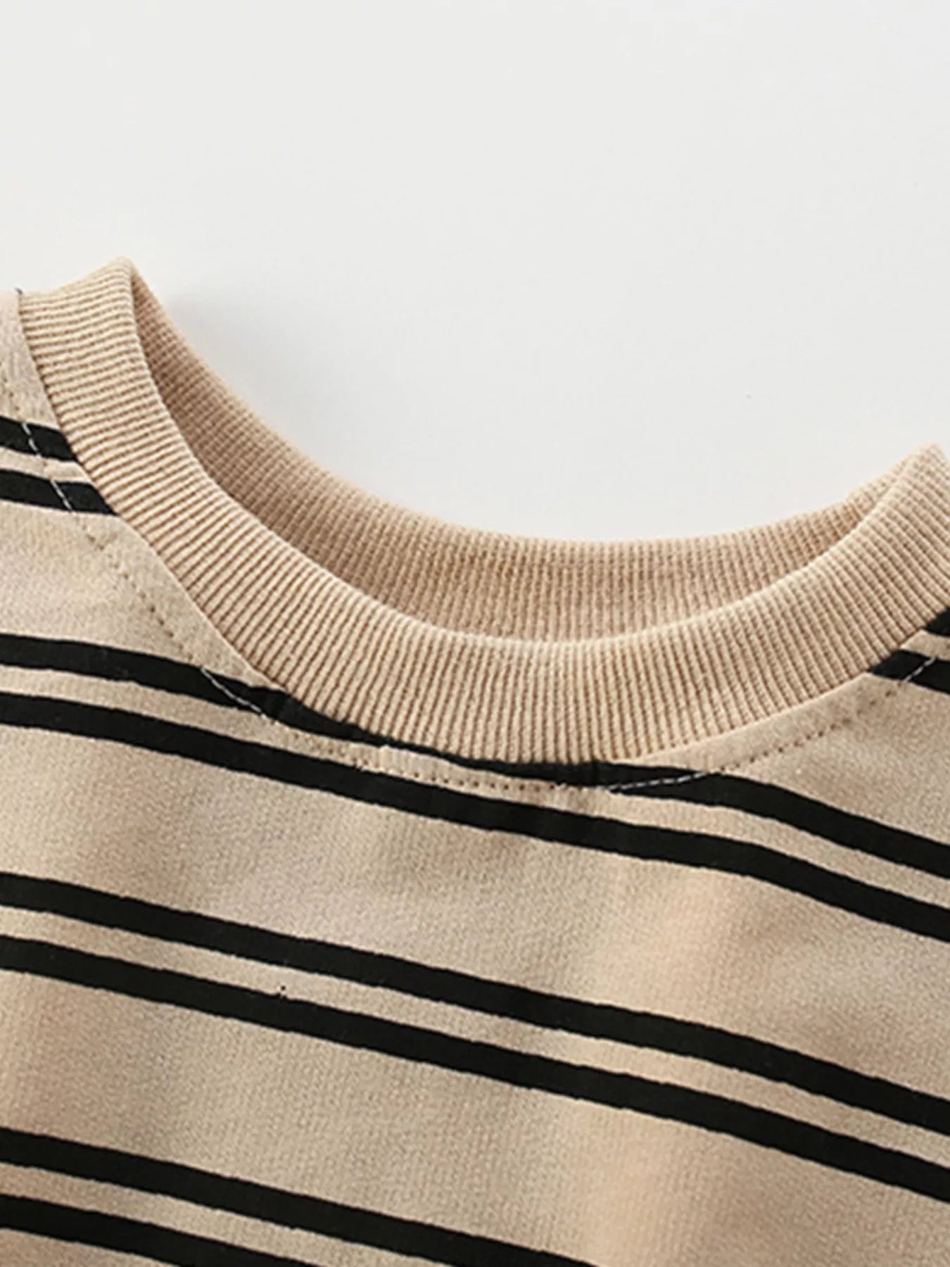 be2160230c08420f9a8cfda2267f8cd7-Max-Origin